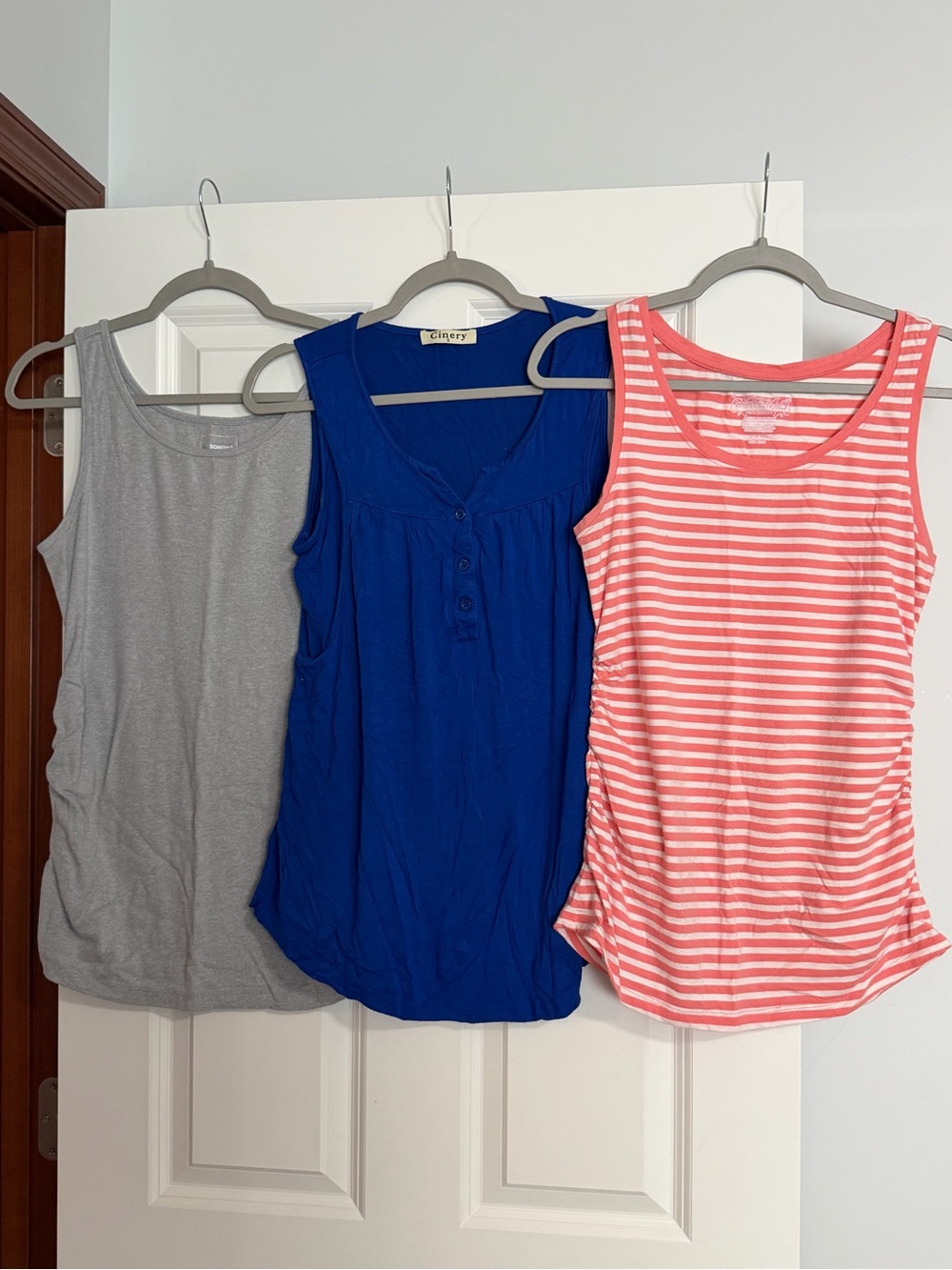 Maternity Tops - Picture 2 of 3
